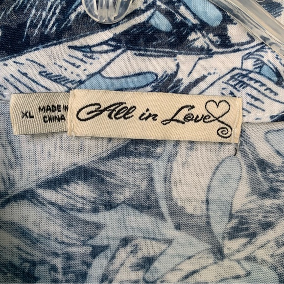 All in Love (XL) Collared, Button-Up, Short Sleeves w/tie at front middle waist - Picture 2 of 6